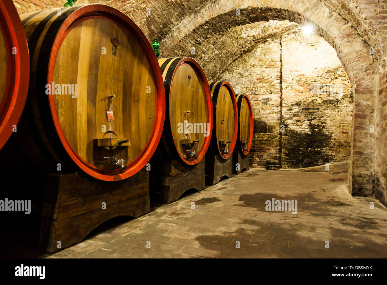 Italy, Tuscany, old canteen in Val d'Orcia area dedicated to wine  production Stock Photo - Alamy