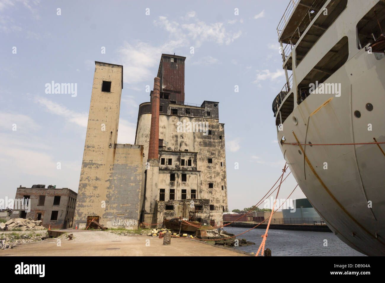 The Port of New York Grain Elevator Terminal in the neighborhood of Red
