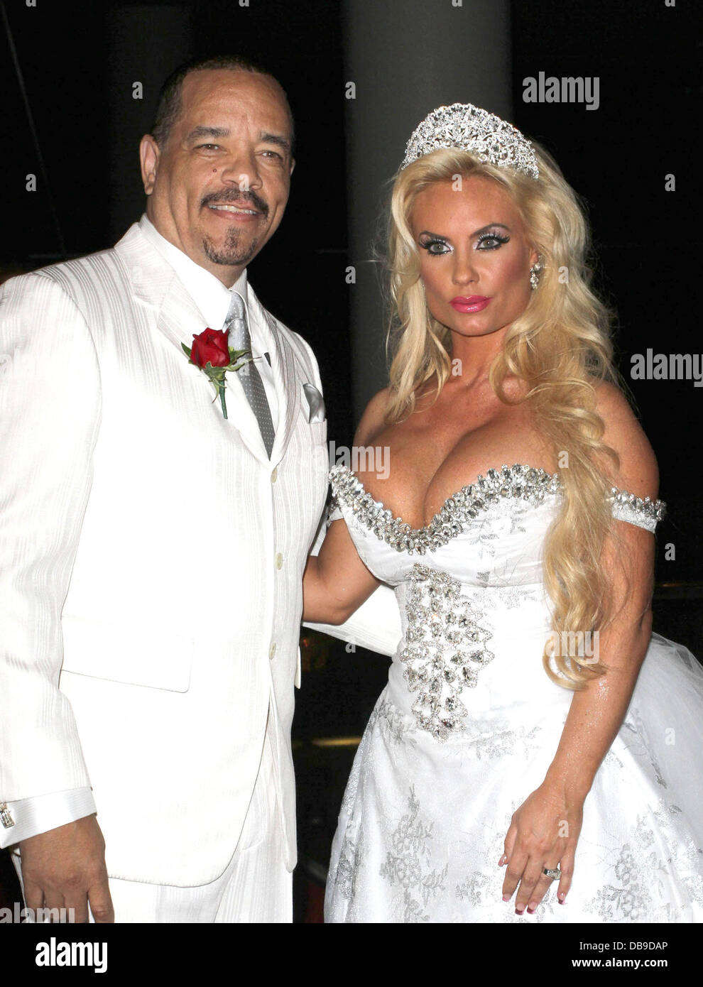 Ice t with wife coco hi-res stock photography and images picture