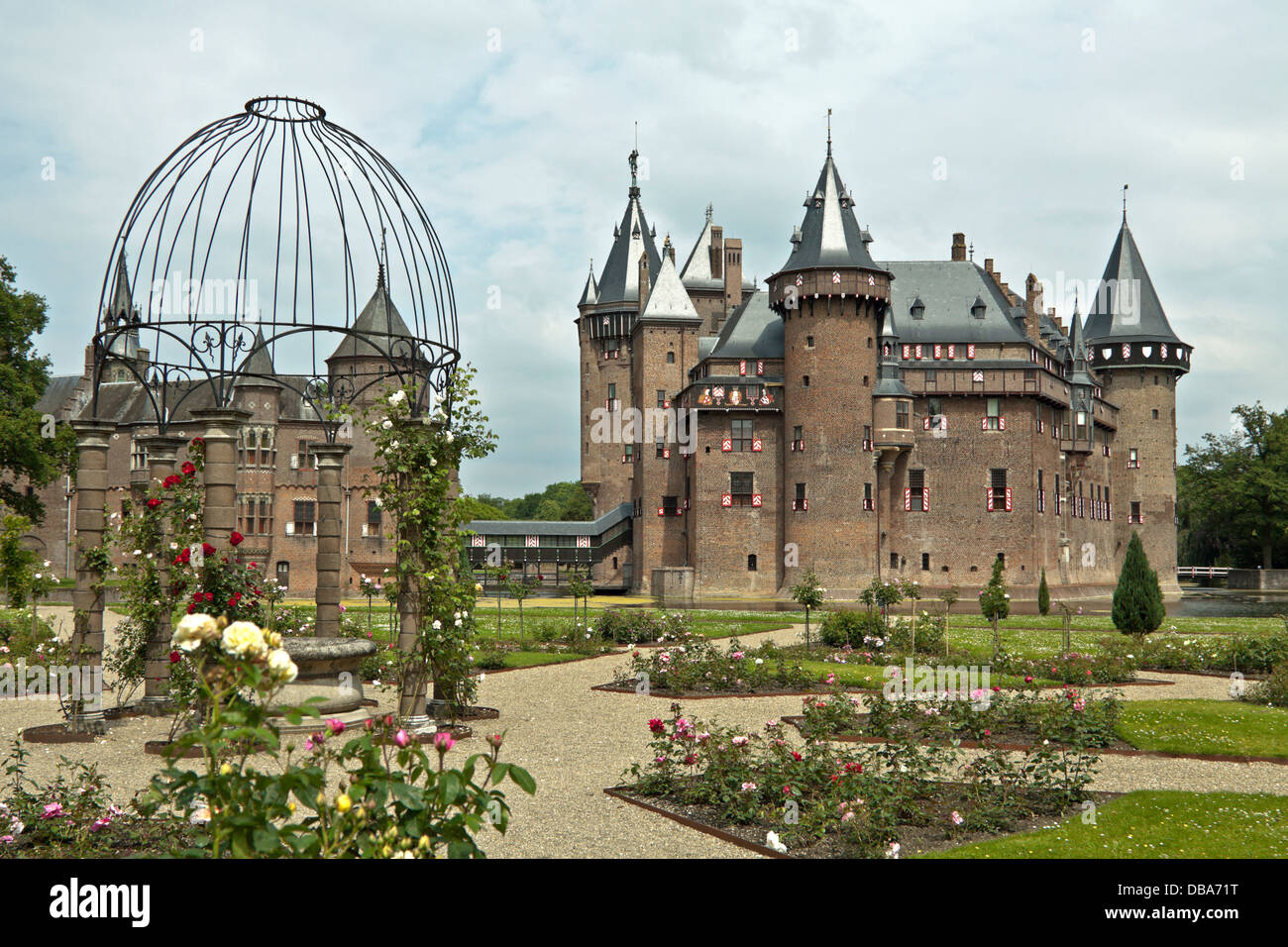 Castle De Haar, viewed from the rose garden, Haarzuilens, Utrecht, The Netherlands Stock Photo