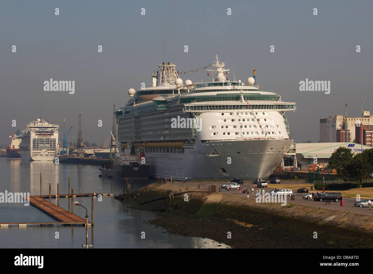 MS Independence of the Seas is a Freedom-class cruise ship operated by