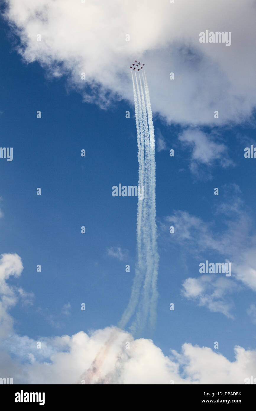 Sunderland, UK. 26th July, 2013. A flying demonstration of the skills of the Lincolnshire based Red Arrows team, flying over the North Sea at Sunderland, Tyne and Wear, England on Friday, 26 July, 2013 Credit:  Daniel Magill/Alamy Live News Stock Photo