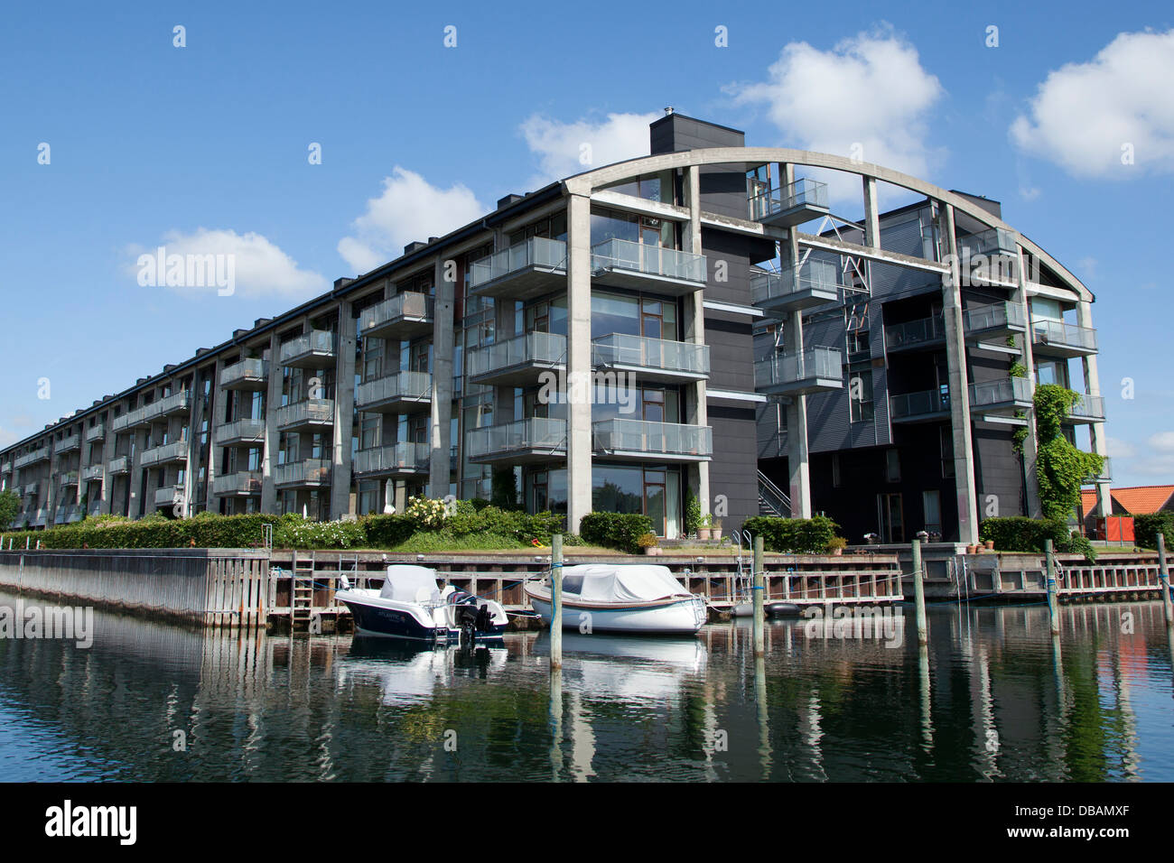 Modern apartments at canal in Copenhagen Stock Photo Alamy