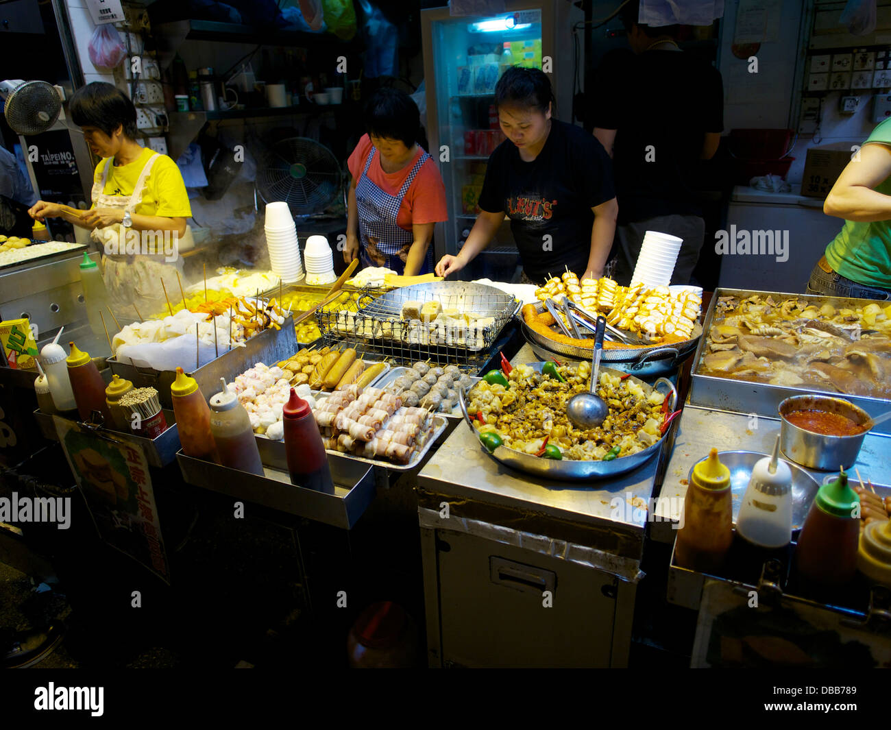 One of the many street food stalls around Mong Kok in Kowloon, Hong