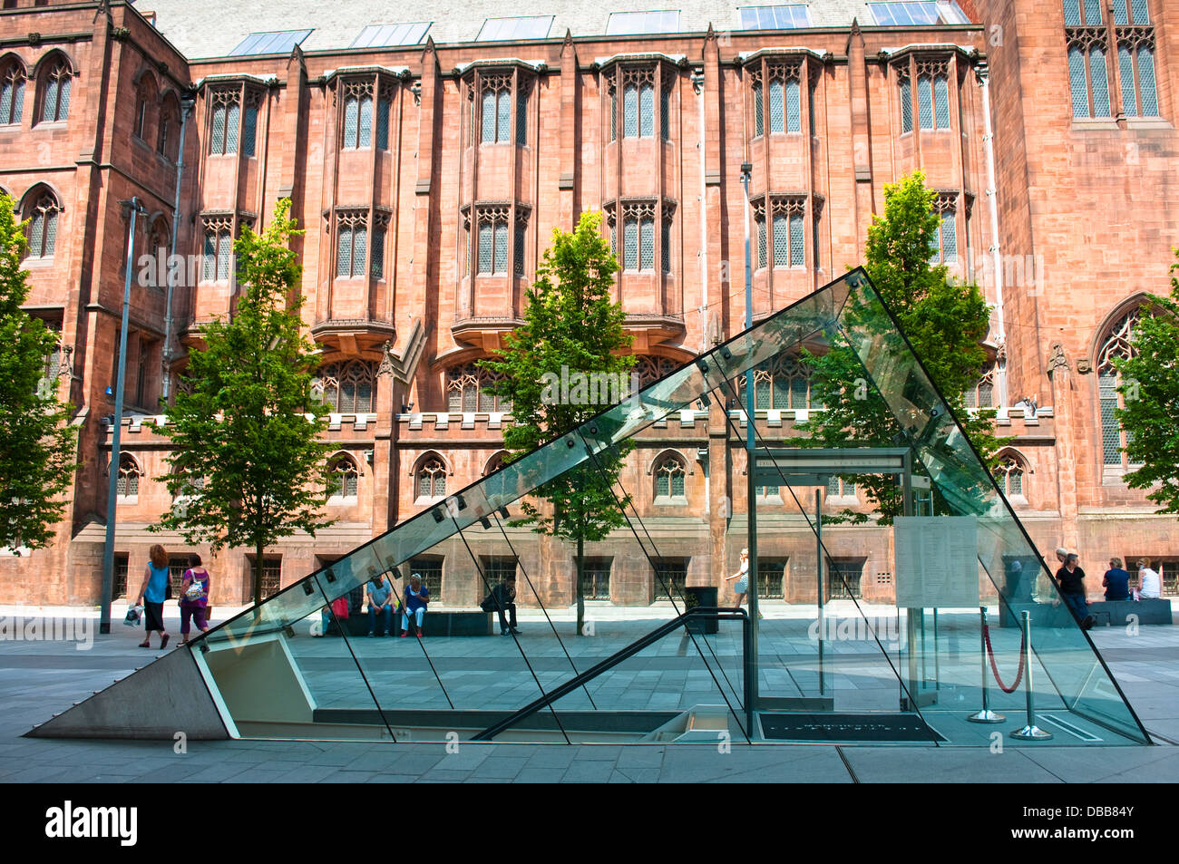 Glass triangle of Australasia restaurant and John Rylands Library, The Avenue, Manchester, UK Stock Photo