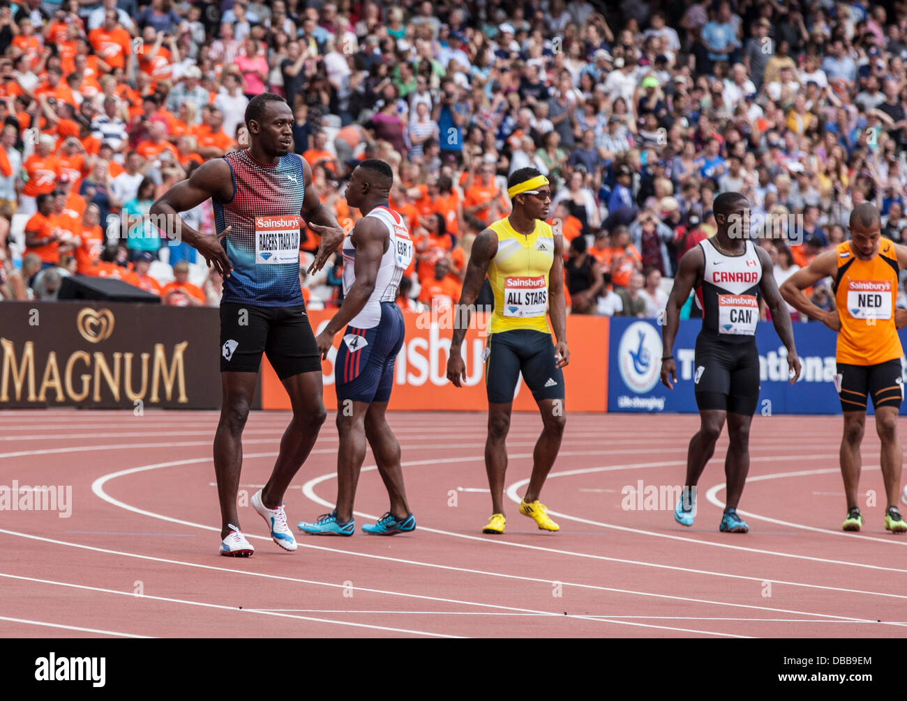 Mens relay hi-res stock photography and images - Alamy