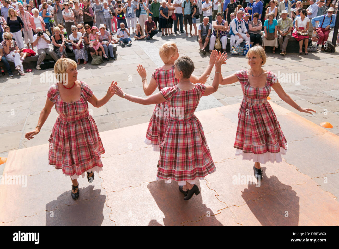 Women clog dancing hires stock photography and images Alamy