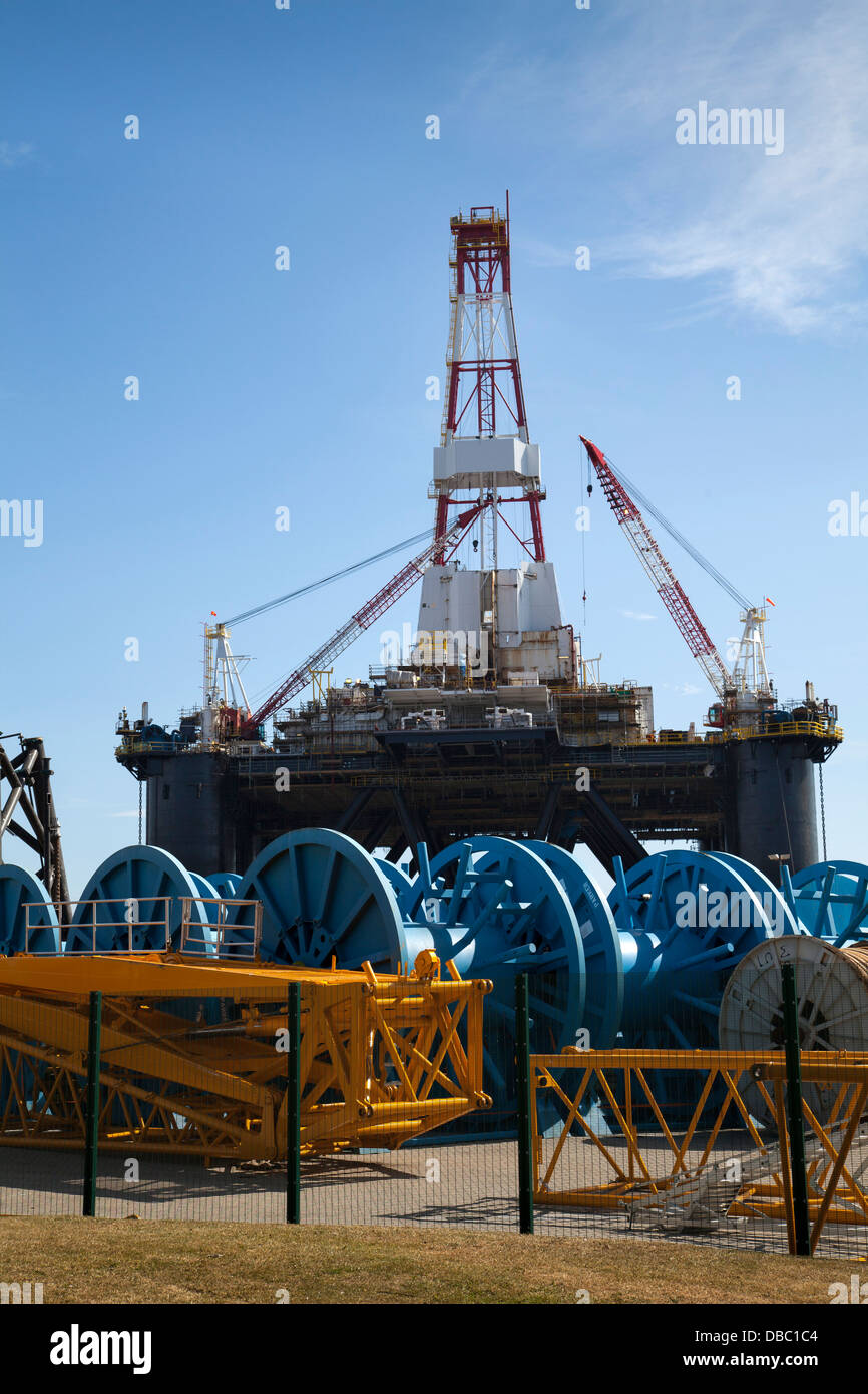 Sedco 712 Rig owned by Transocean Inc. a Semisub drilling rig at Invergordon, Cromarty Firth, Scotland, UK Stock Photo