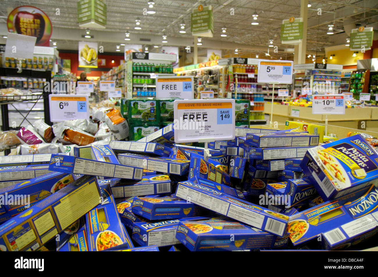 Fort Ft. Lauderdale Florida,Publix,grocery store,supermarket,food,sale,interior inside,display sale sign,pricing,buy one get one free,looking FL130720 Stock Photo