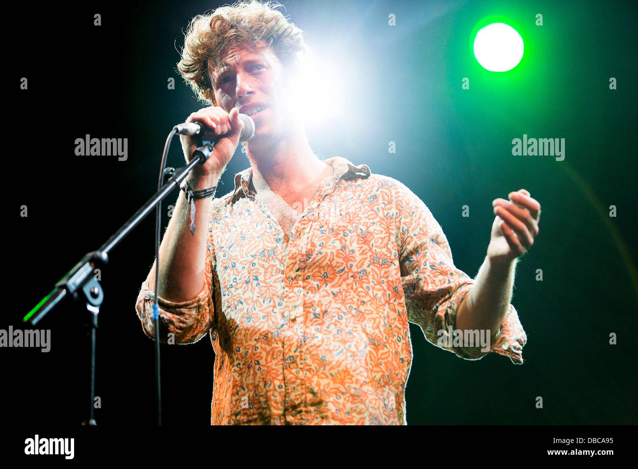 Malmesbury, UK. 28th July, 2013. Mercury Prize nominated Sam Lee performs at WOMAD festival in Charlton Park near Malmesbury in Wiltshire. The world music festival attracts nearly 40,000 people to the rural location. Credit:  Adam Gasson/Alamy Live News Stock Photo