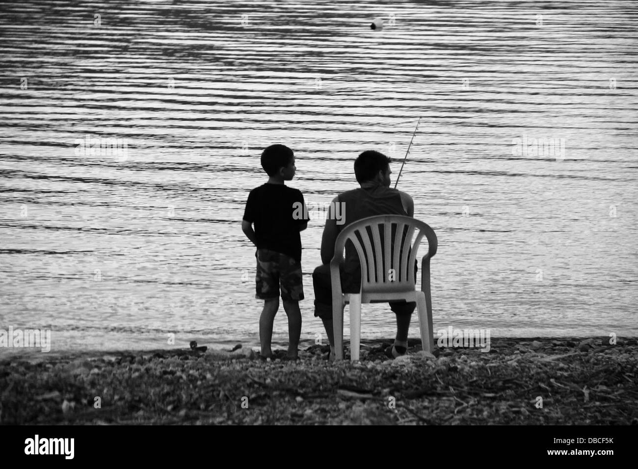 Boys fishing lake hi-res stock photography and images - Alamy