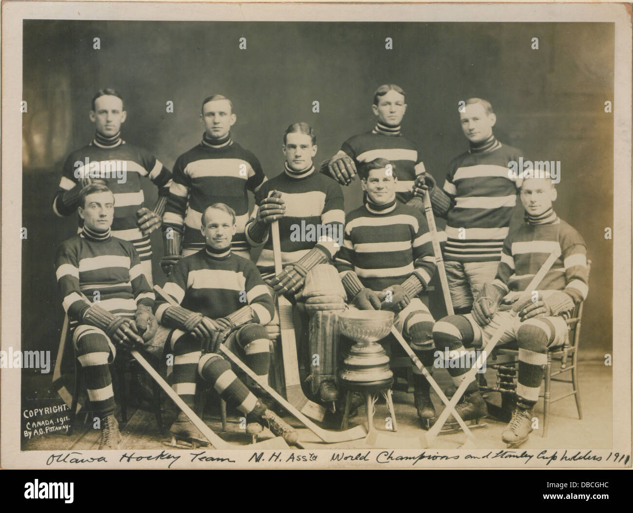 6,122 Old Hockey Stock Photos, High-Res Pictures, and Images
