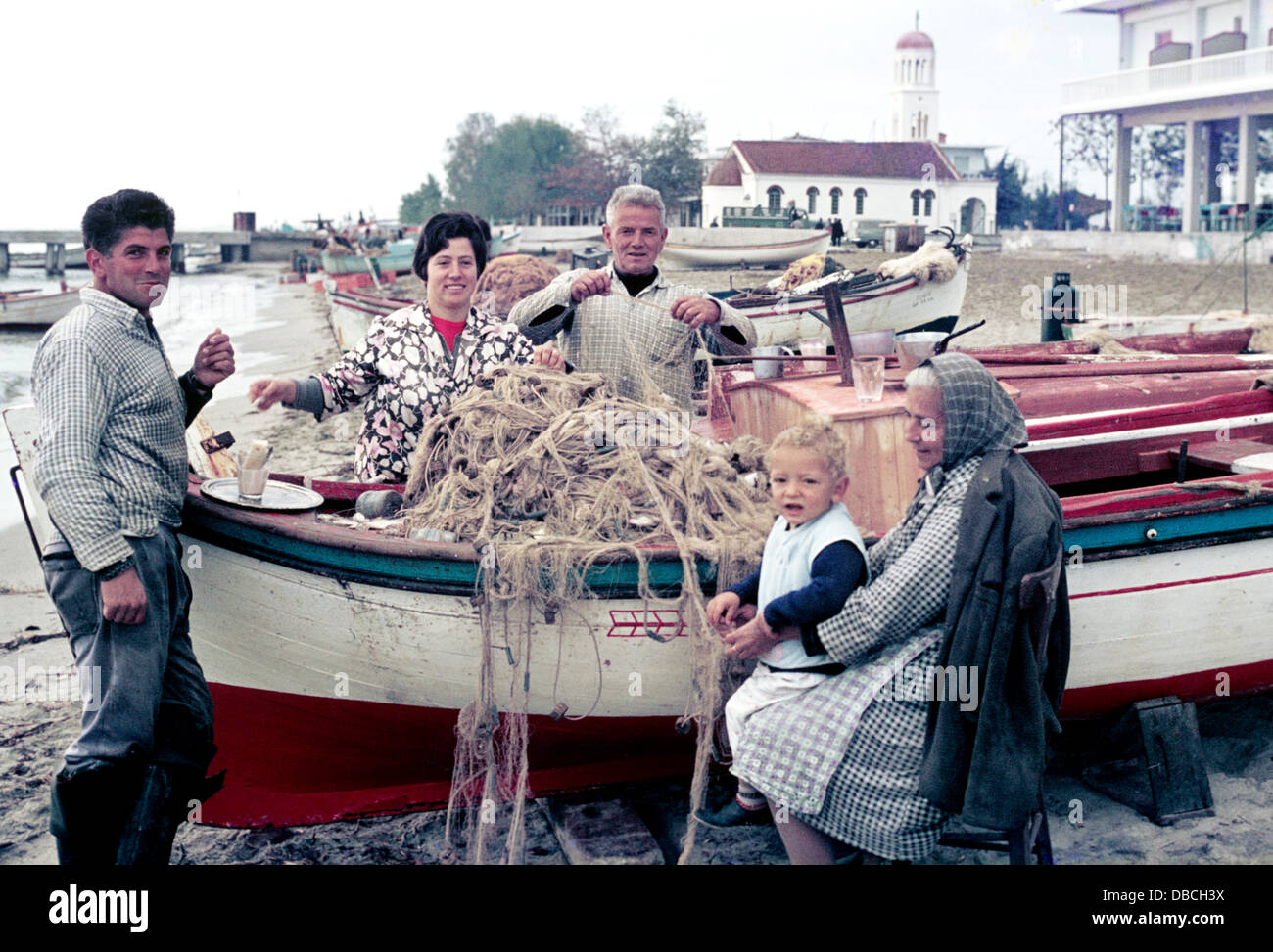 1970s family beach hi-res stock photography and images - Alamy