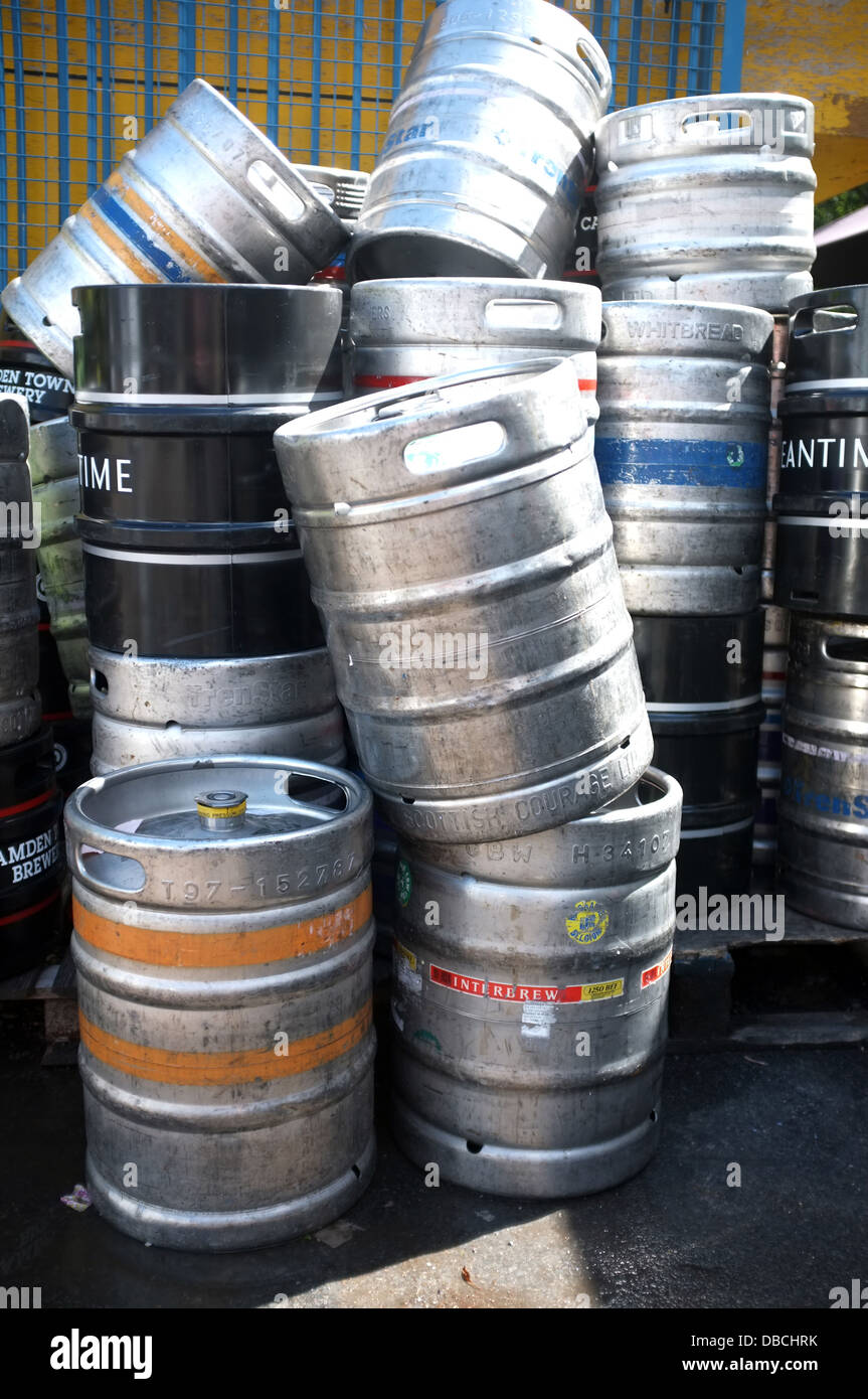 Empty beer cask hires stock photography and images Alamy