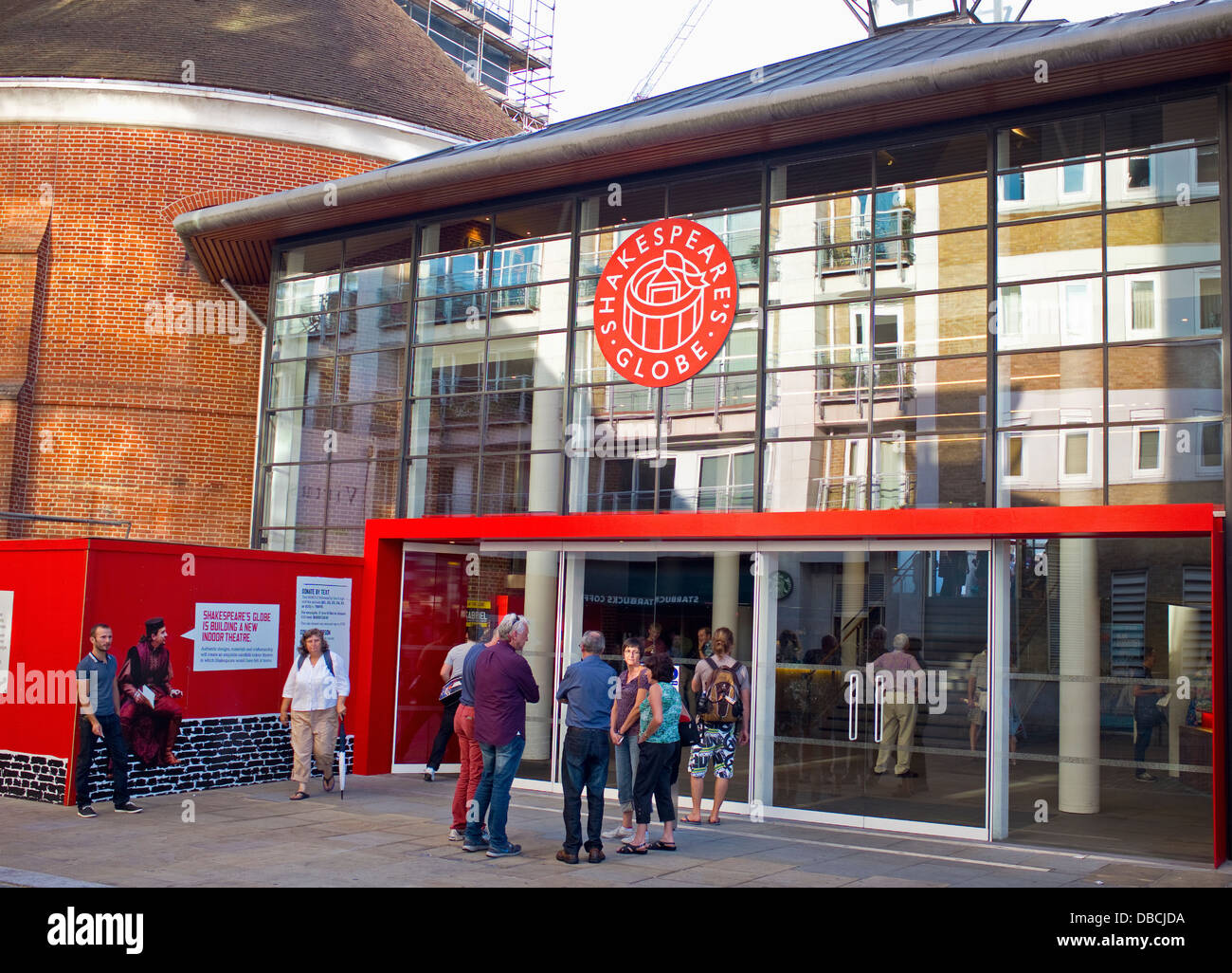Shakespeare's Globe Theatre entrance on London's Southbank Stock Photo
