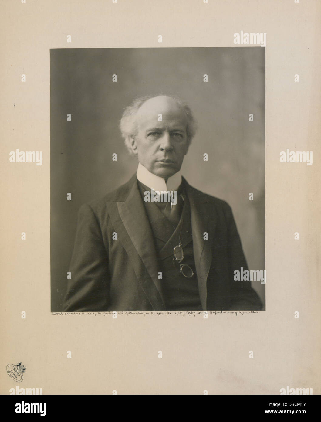 The Honourable Sir Wilfrid Laurier Photo C (HS85-10-16873) Stock Photo