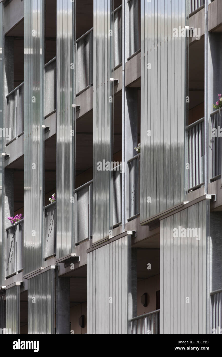 Chasse Park Housing, Breda, Netherlands. Architect OMA, 2001. Detail