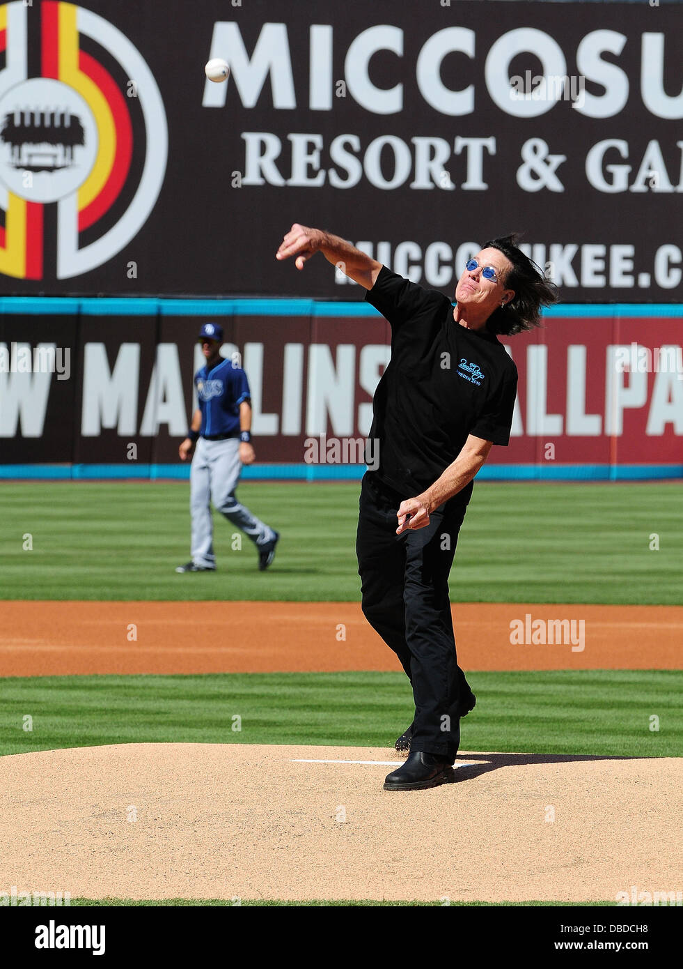 DVIDS - Images - CMC Throws First Pitch at Washington Nationals Game [Image  14 of 16]