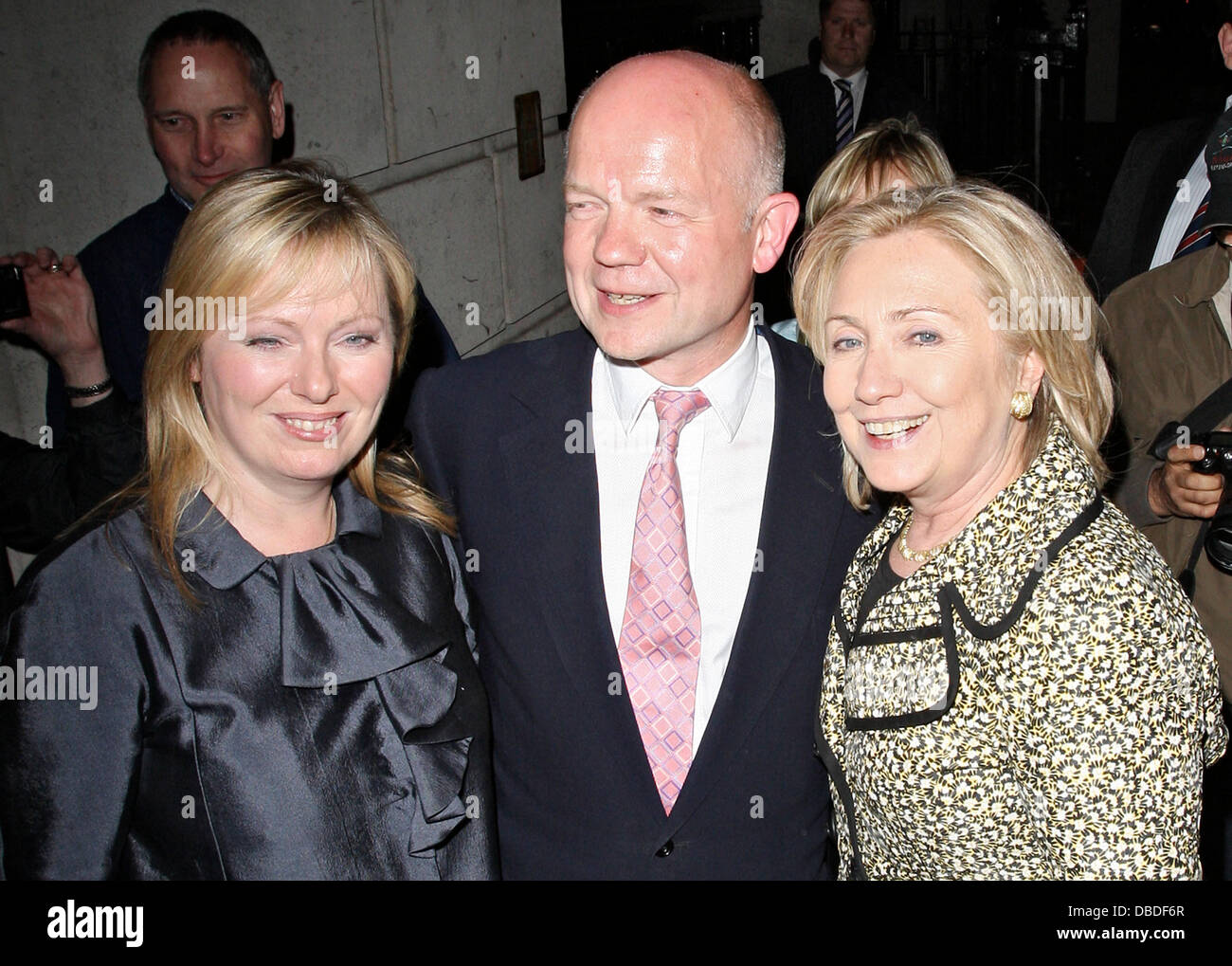 US Secretary of State Hillary Clinton leaves the Wolseley restaurant after dining with Foreign Secretary William Hague and his wife Ffion Hague London, England - 24.05.11 Stock Photo