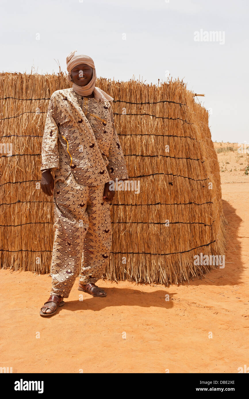 Mali Traditional Clothes High Resolution Stock Photography and Images