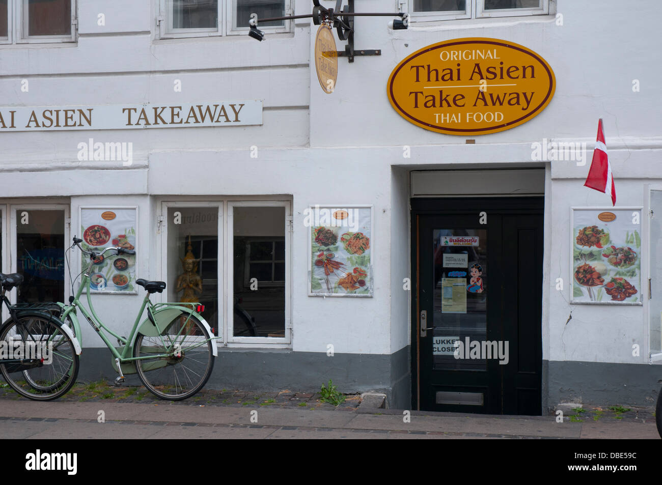 Denmark. Copenhagen. Nyhavn. Thai food restaurant Stock Photo Alamy