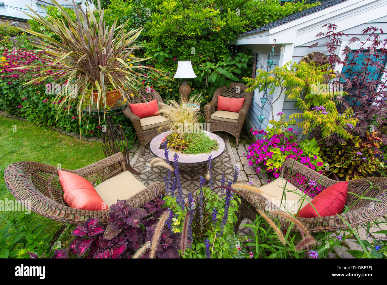 Backyard Sitting Areas Of Gardenwalk Buffalo The Largest Garden Tour In Us And Part Of National Garden Festival In Buffalo Ny Stock Photo Alamy
