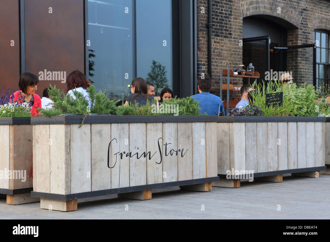 The newly opened trendy Grain Store restaurant on the corner of Granary Square and Stable Street at Kings Cross, London NC1 Stock Photo