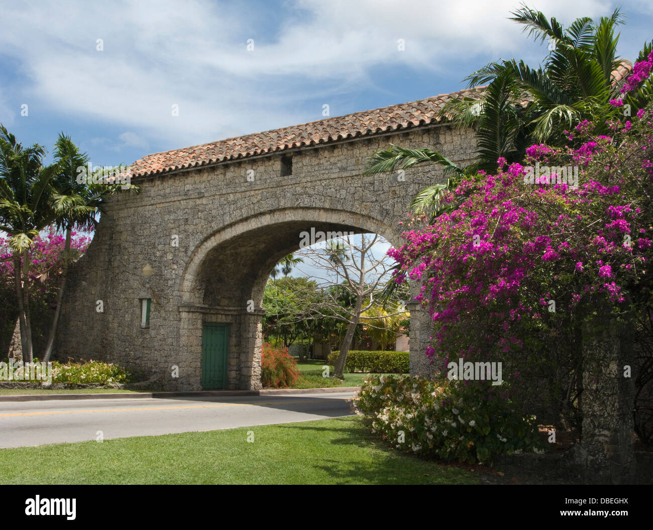 GRANADA ENTRANCE GATEWAY CORAL GABLES MIAMI FLORIDA USA Stock Photo Alamy