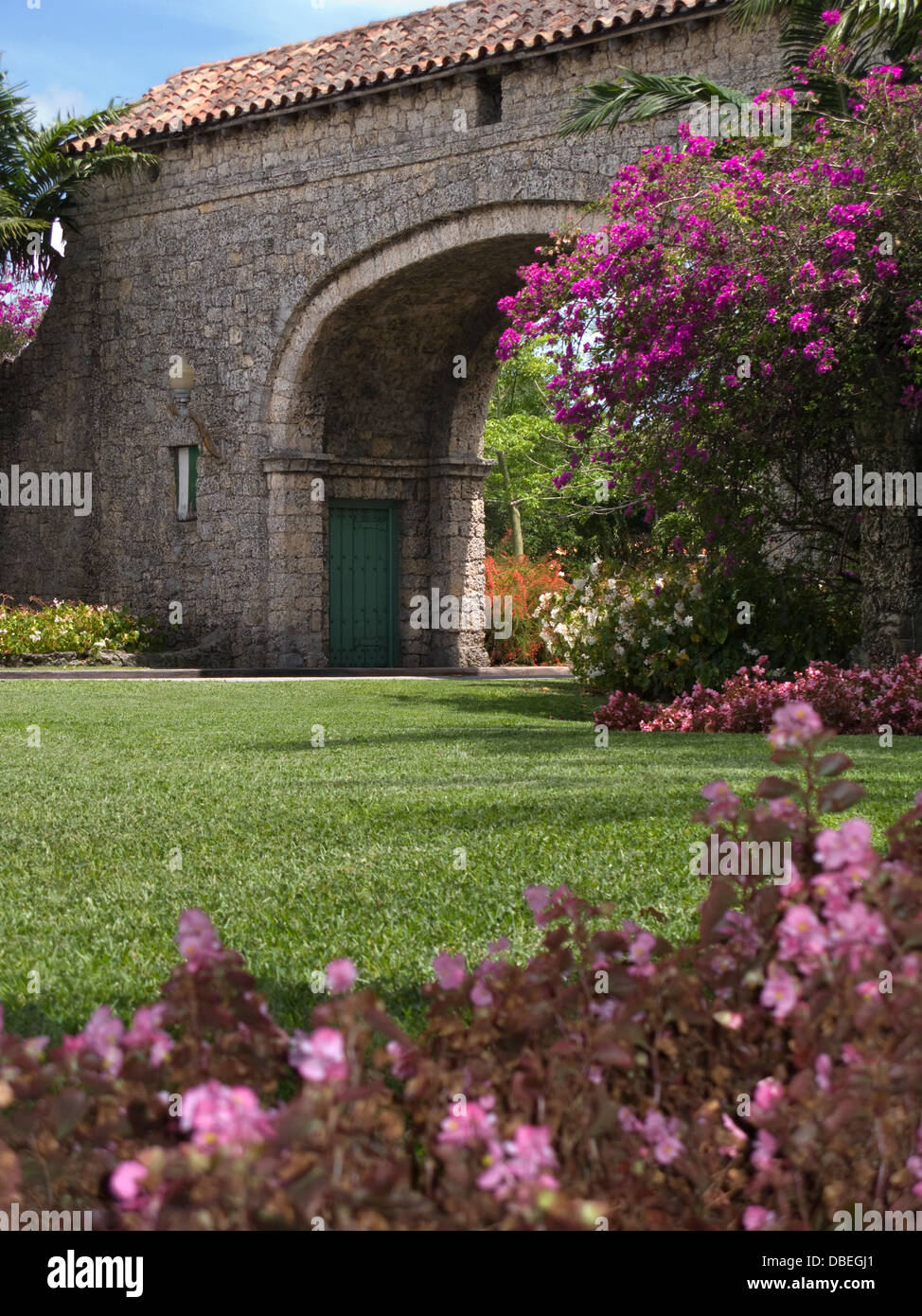 GRANADA ENTRANCE GATEWAY CORAL GABLES MIAMI FLORIDA USA Stock Photo - Alamy