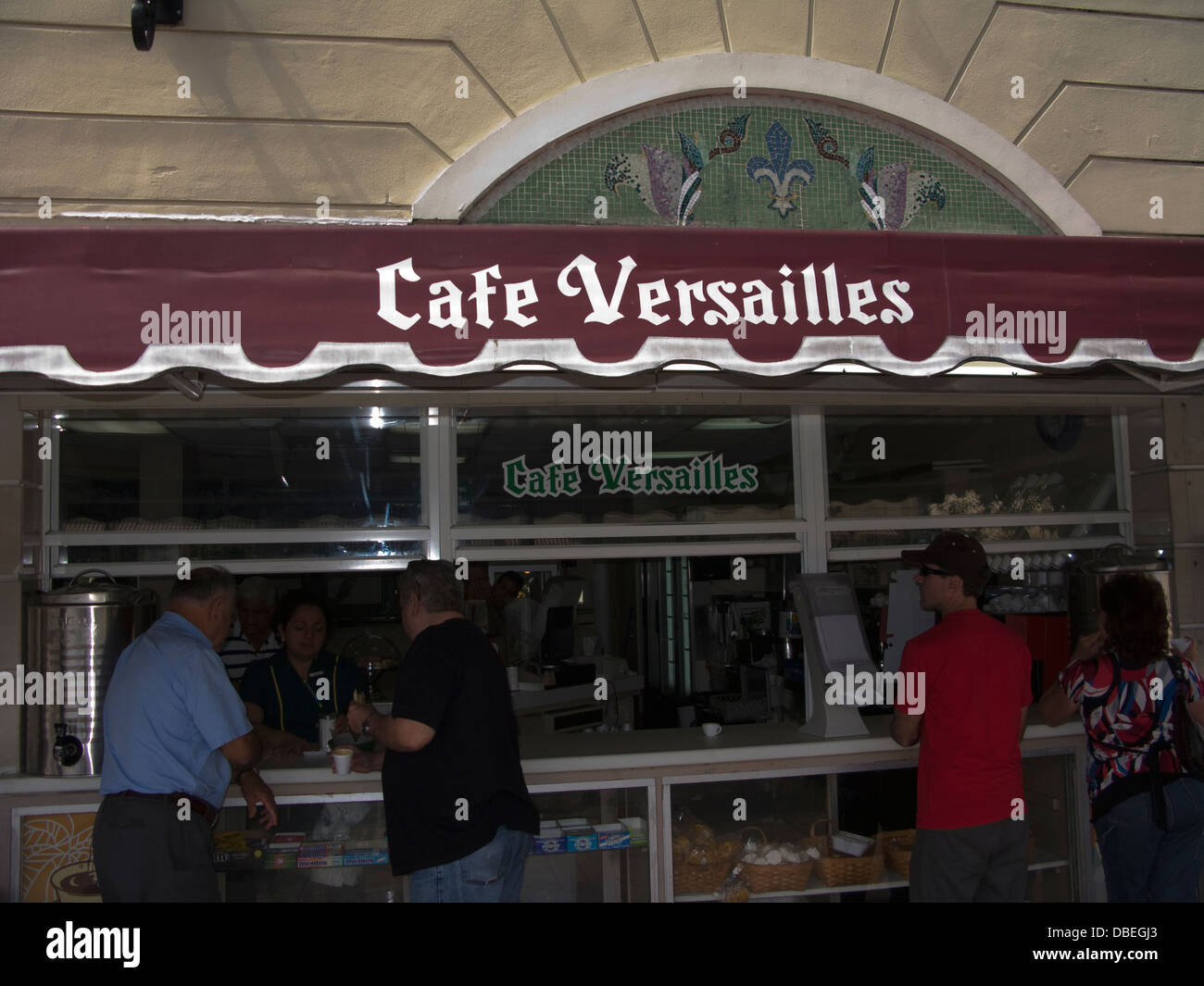 Café versailles hires stock photography and images Alamy