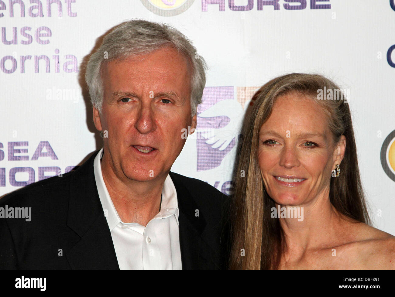 James Cameron and Suzy Amis Cameron Covenant House 2011 Gala and Awards Dinner held at Skirball Cultural Center Los Angeles, California - 09.06.11 Stock Photo