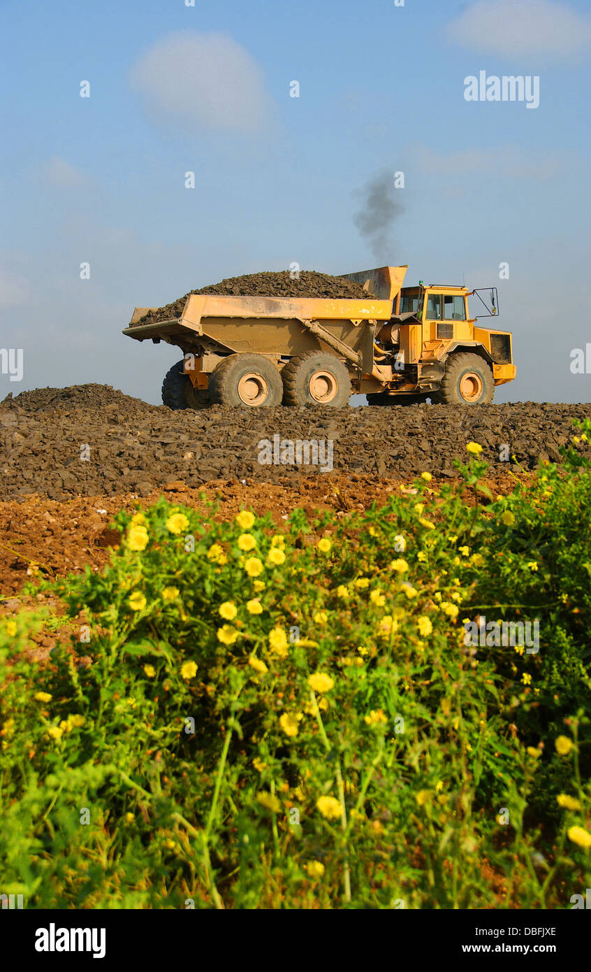 Industrial construction work Stock Photo Alamy