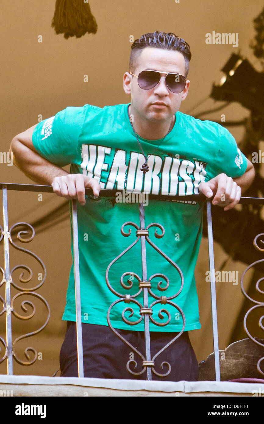 Mike "The Situation" Sorrentino looks up at the TV crew in a helicopter