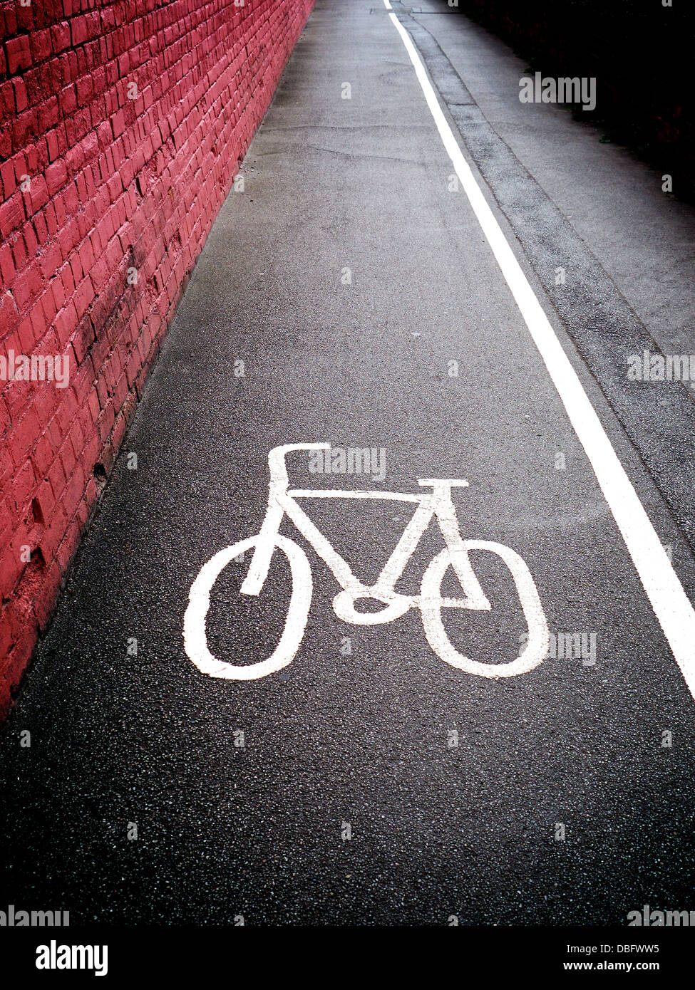 a cycle lane with a solid white line