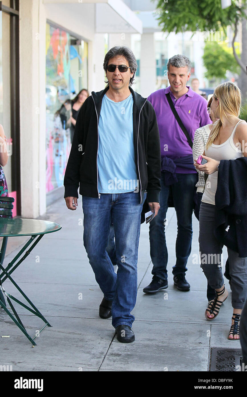 Ray Romano and his family leave the Paley Center in Beverly Hills after viewing Debbie Reynold's Legendary Film Memorabilia Collection being auctioned. Los Angeles, California - 16.06.11 Stock Photo