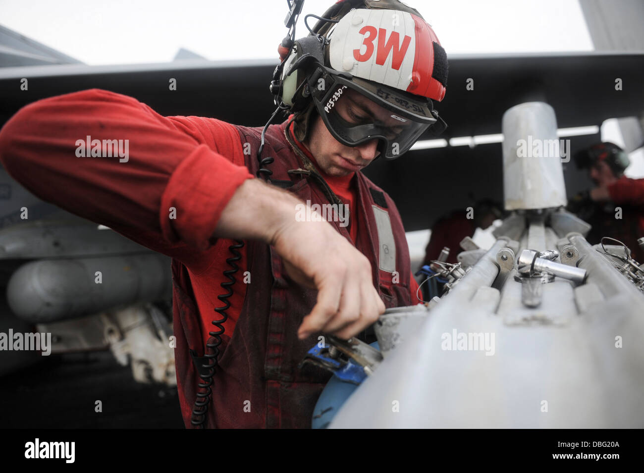 U s navy aviation ordnanceman 3rd hi-res stock photography and images -  Alamy