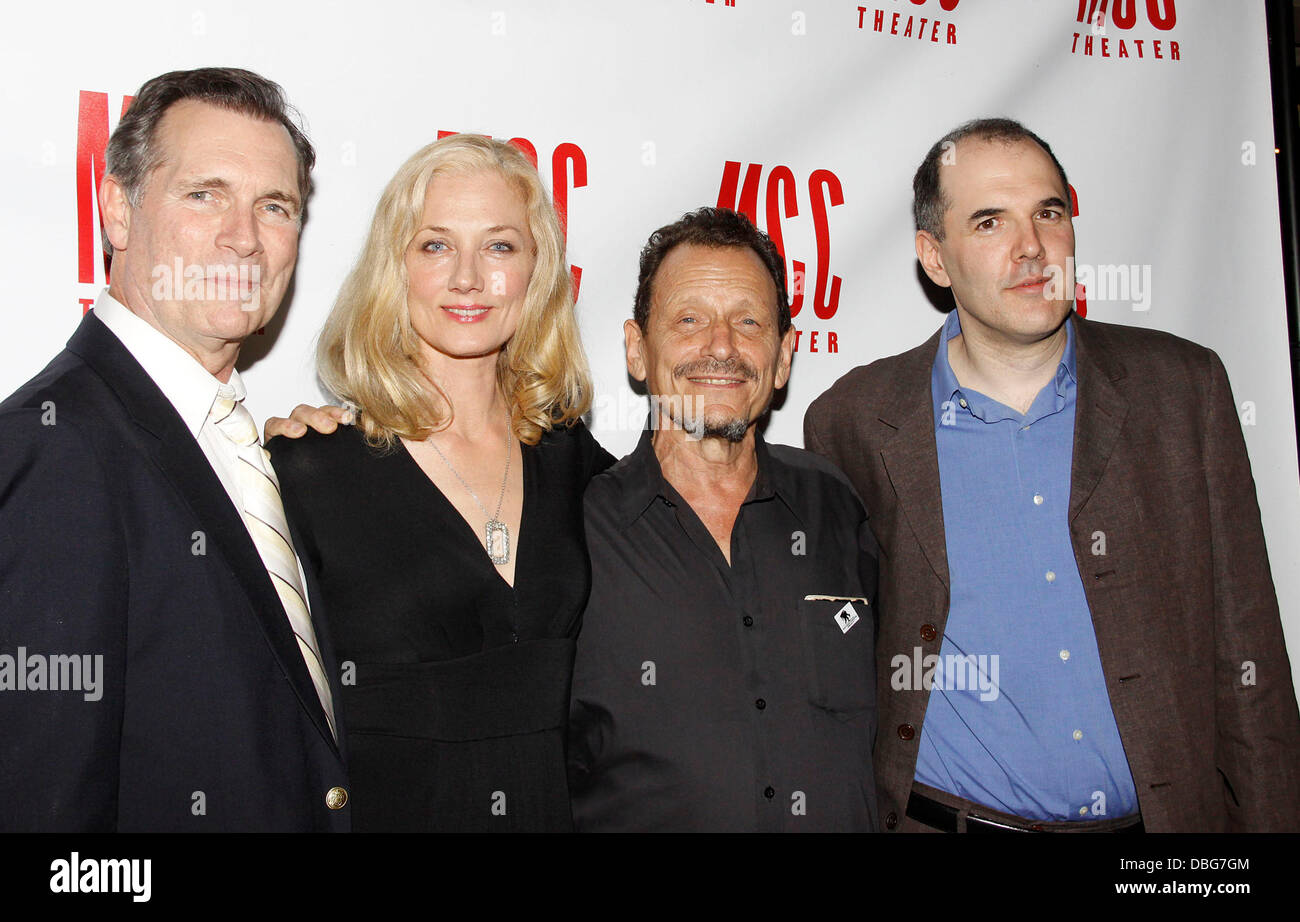 Cotter Smith, Joely Richardson, William Weller and David Auburn Opening night after party for the Off-Broadway production of 'Side Effects' held at 49 Grove restaurant - Arrivals New York City, USA - 19.06.11 Stock Photo