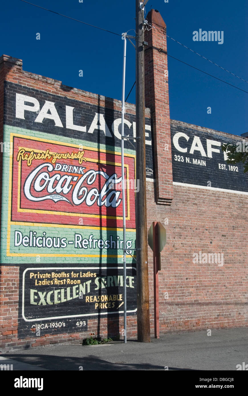 Old coca cola mural advert on the side wall of the Palace Cafe, Ellensburg, Kittitas County, Washington WA, USA Stock Photo