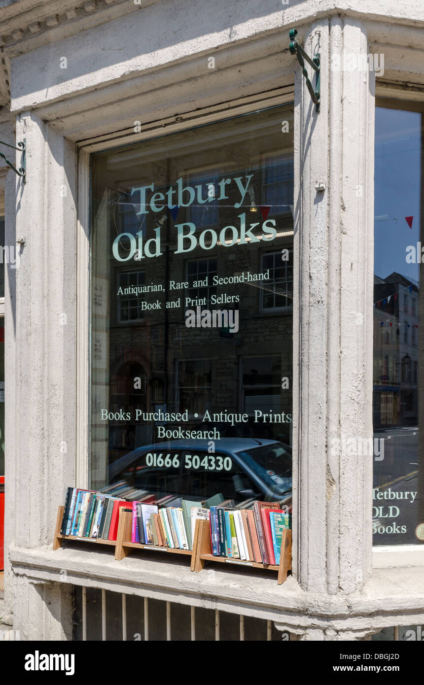 Tetbury Old Books bookshop in the Cotswold town of Tetbury, Gloucestershire Stock Photo