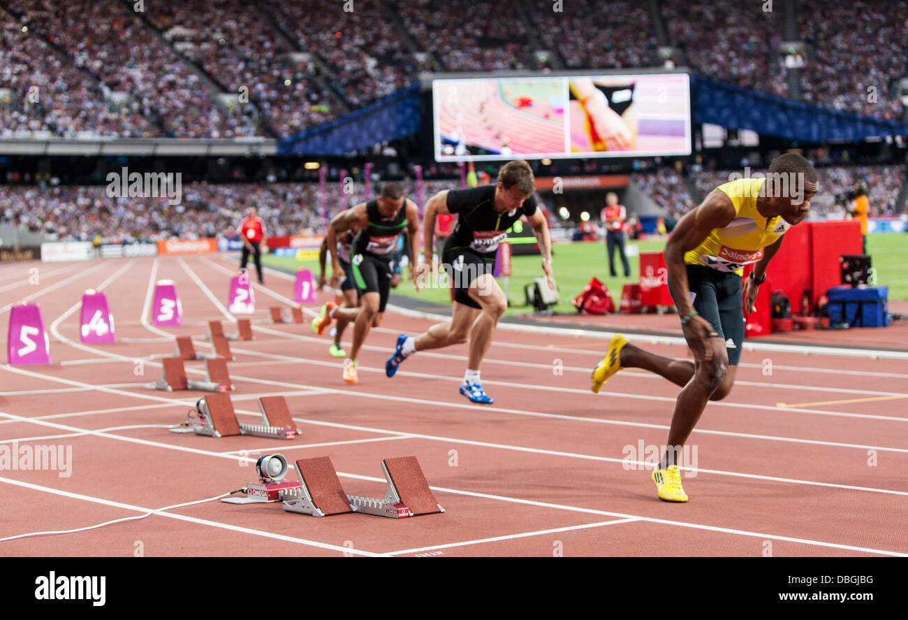 London, UK. 26th July, Warren Weir (right) in the 200m mens race, Anniversary Games British Athletics, London. 2013. Photo: ©Rebecca Andrews/Alamy Live News Stock Photo