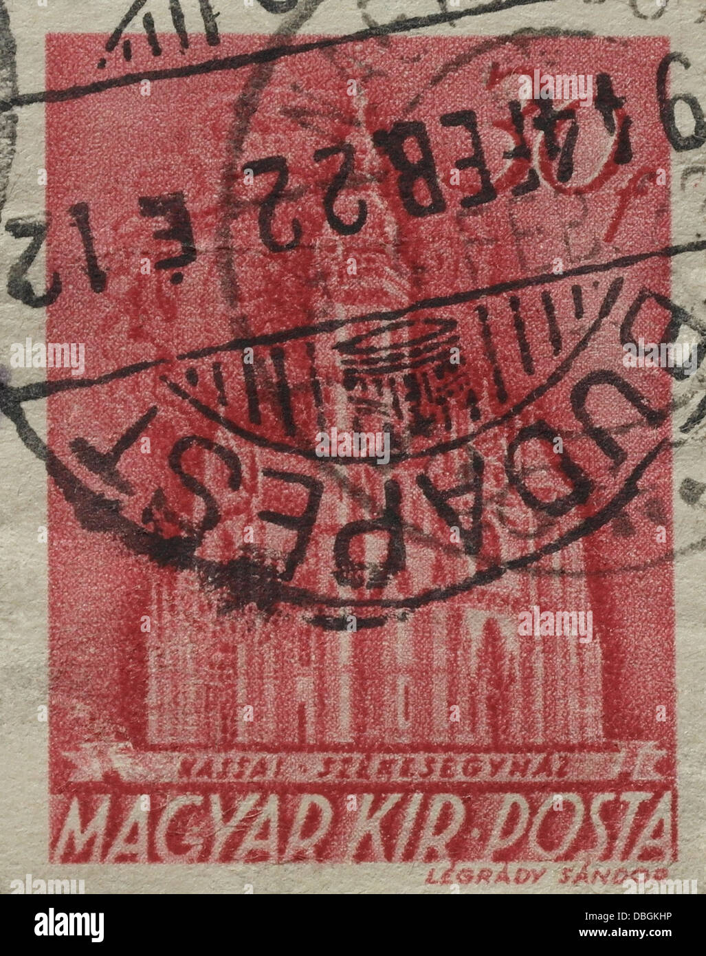 Red 30 filler Magyar Kir Posta postage stamp Kassa Cathedral (with 1944 postmark), Church Series, issued Budapest, January 1943 Stock Photo