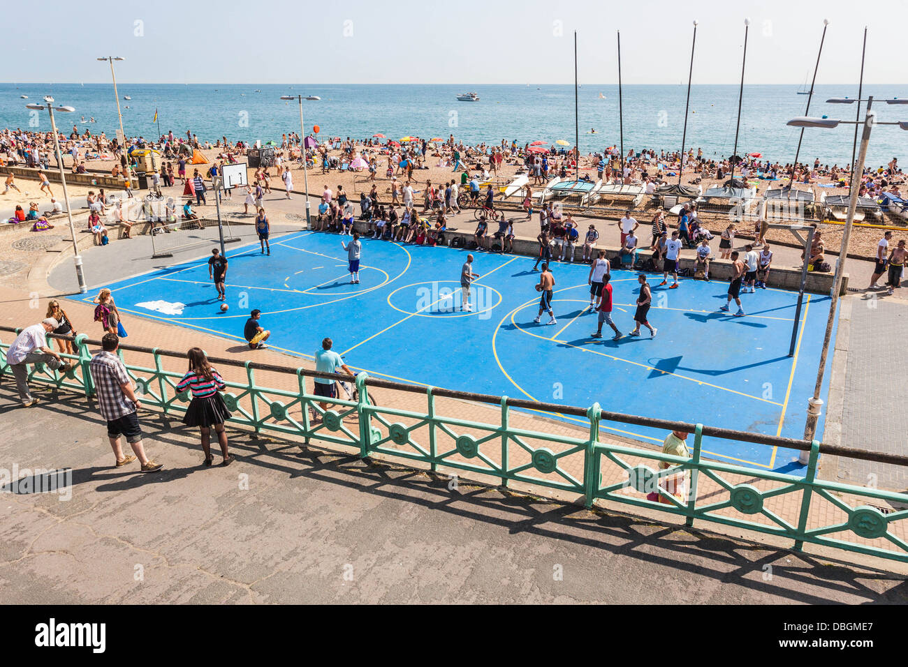 Basketball court on Brighton Beach, Brighton, England, UK Stock Photo