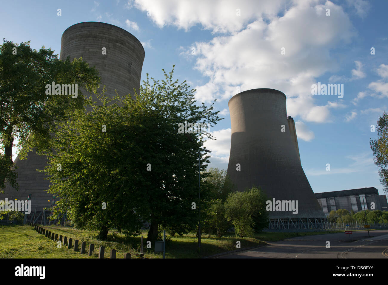 Didcot Powerstation, Oxfordshire. Half of the plant now stands unused and awaiting demolition as it is no longer required, Stock Photo