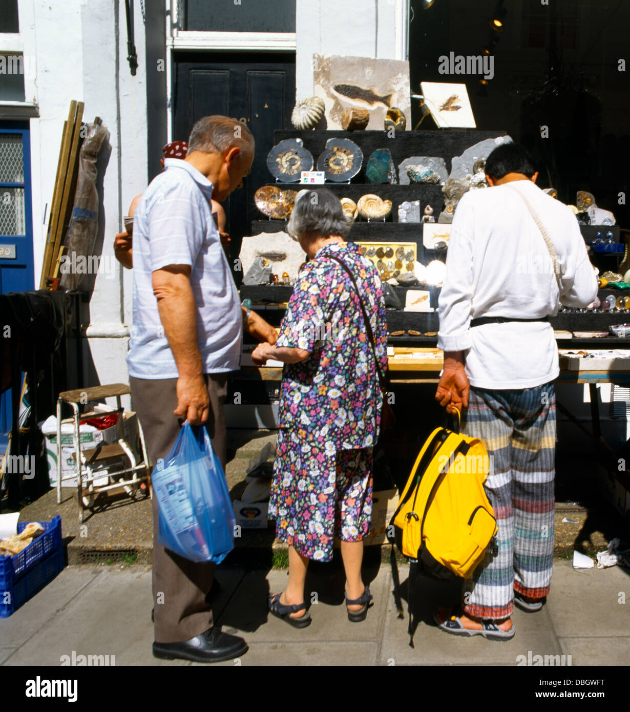 Woman selling rocks hi-res stock photography and images - Alamy