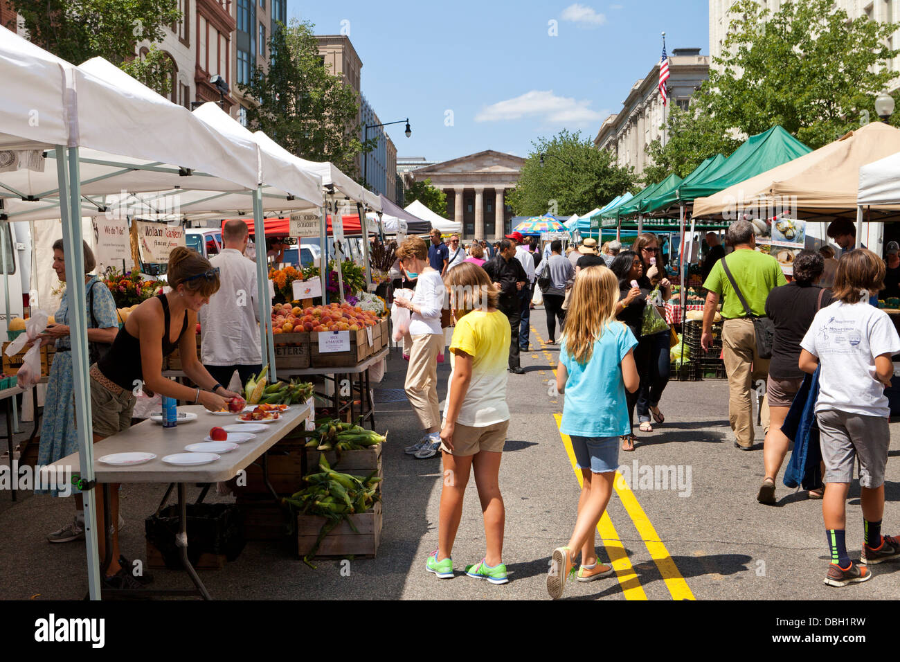 Urban farmers market Washington, DC USA Stock Photo Alamy