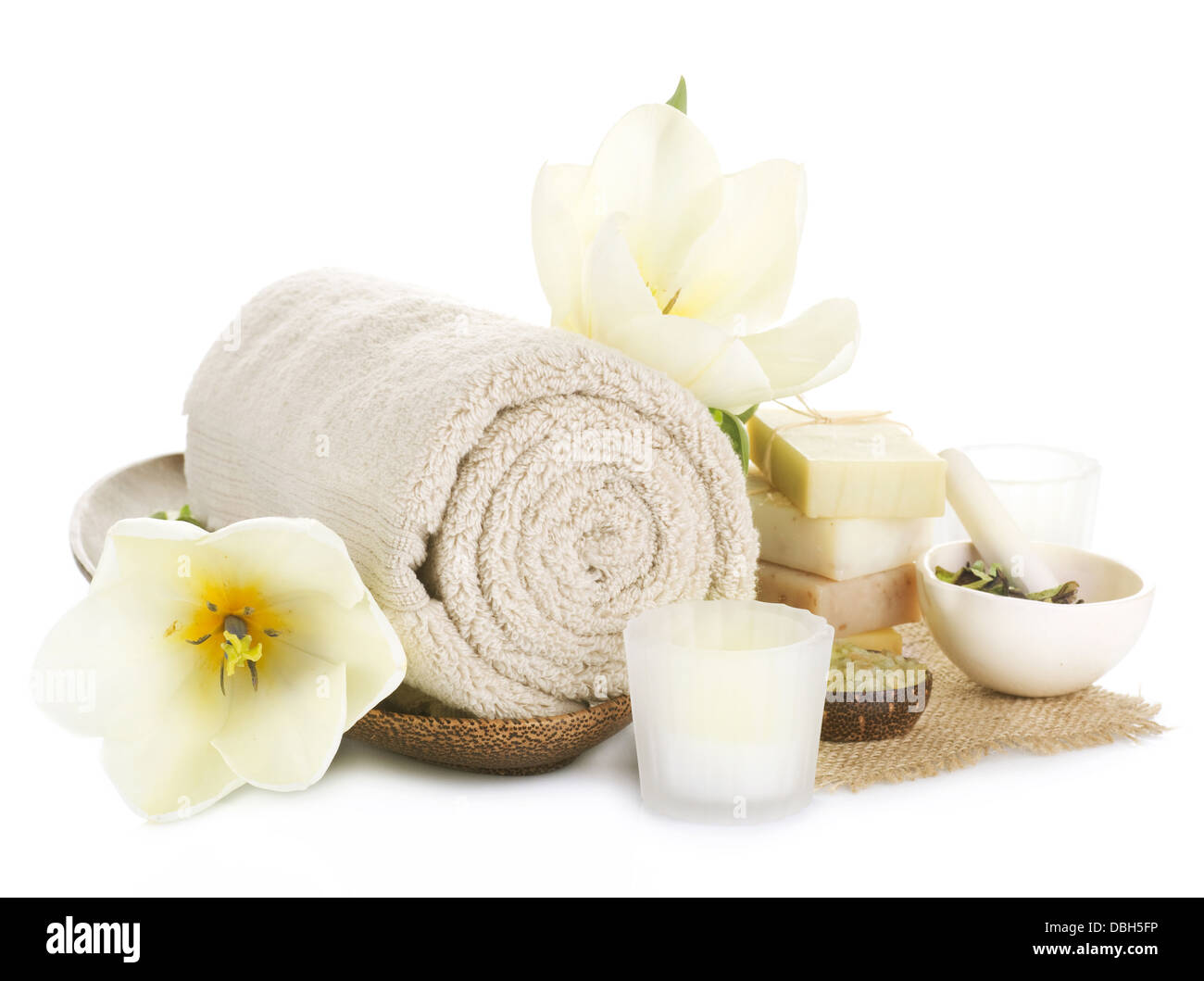 Массаж полотенце. Массаж полотенце. Спа процедуры. Спа. Спа фон светлый.