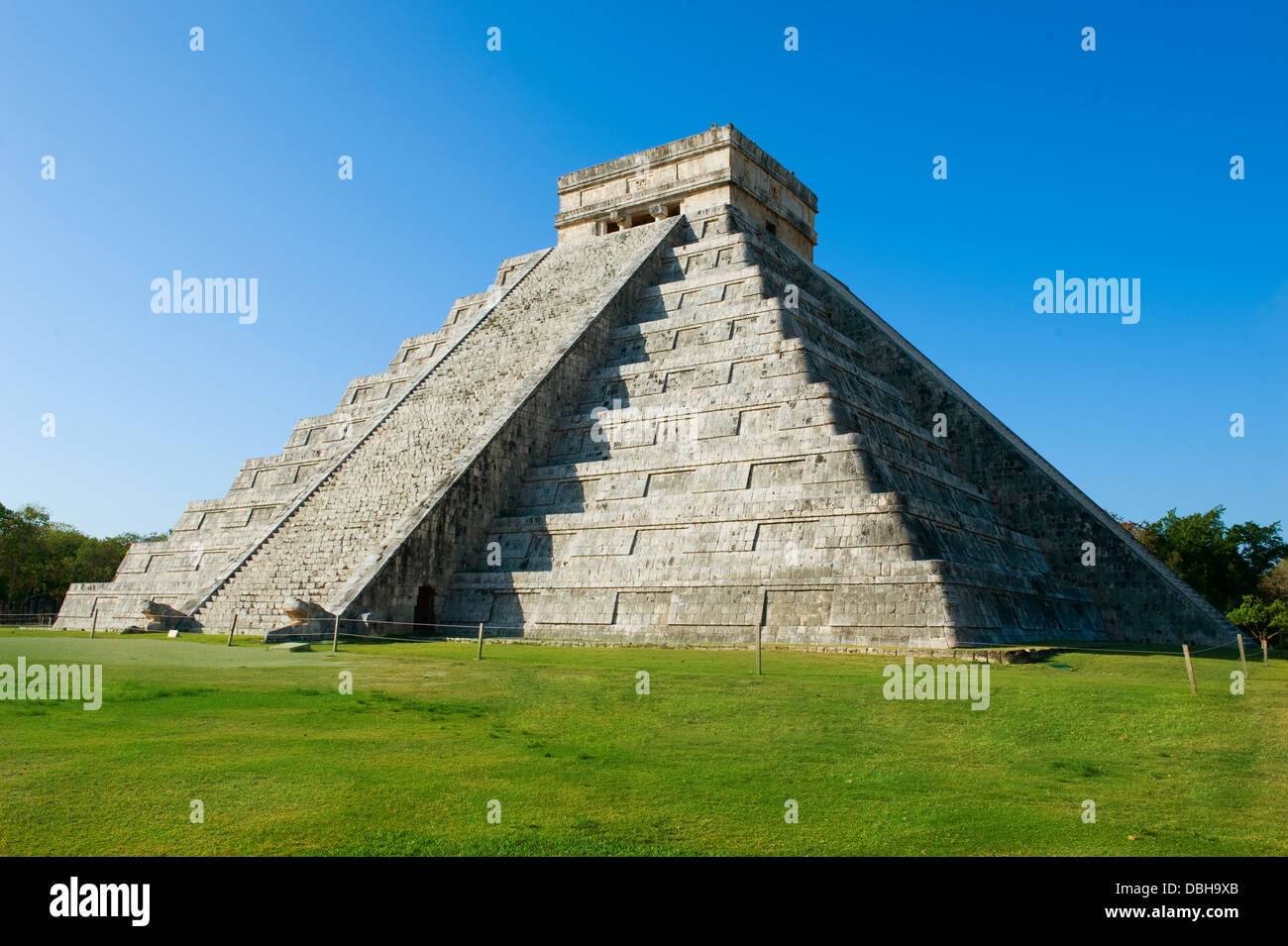 Mayan Pyramid Chichen Itza, Mexico Stock Photo Alamy