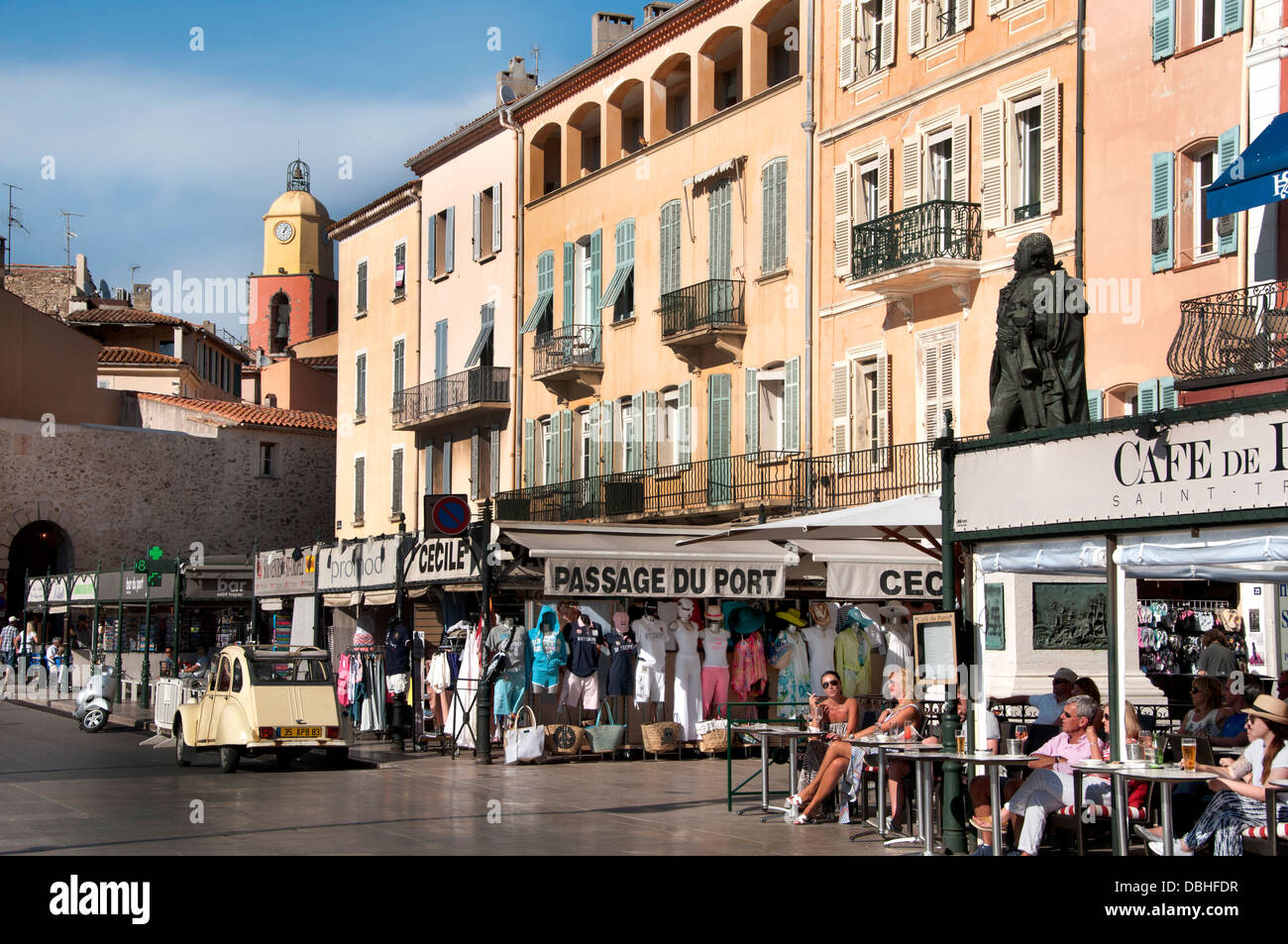 France Saint St Tropez Old Harbor luxury bar cafe restaurant  French Riviera Côte d'Azur Stock Photo