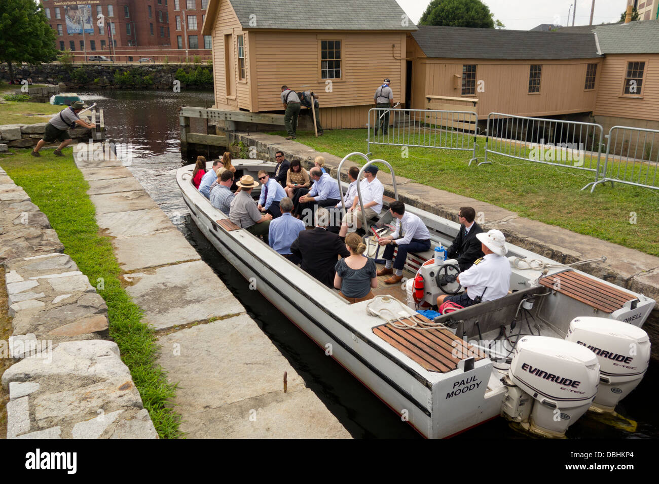 National park ranger sitting hi res stock photography and images Alamy