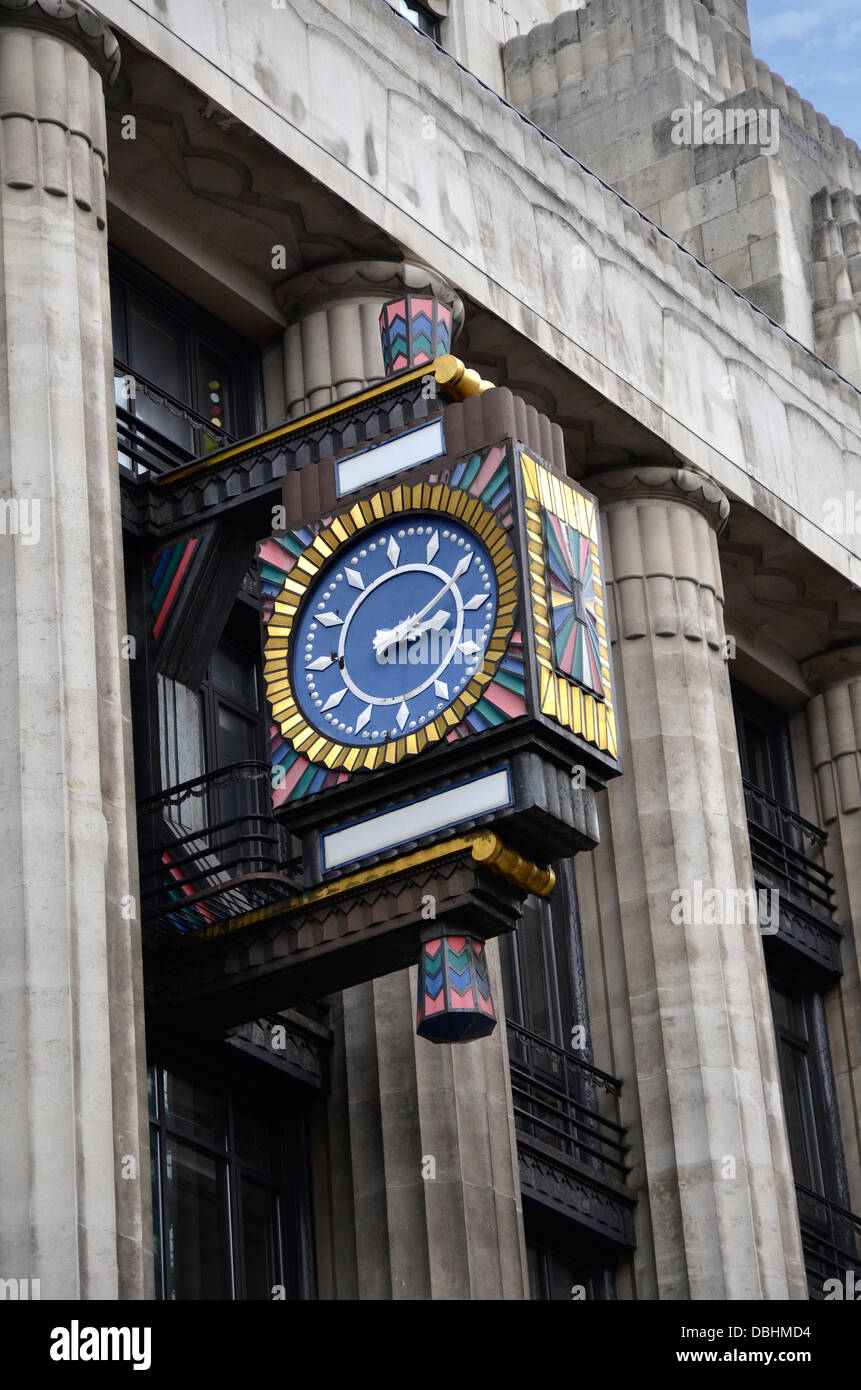 An Art Deco clock on Peterborough Court, Fleet Street, London Stock Photo